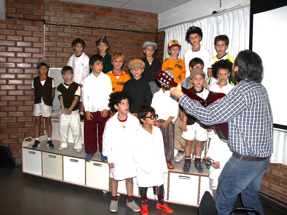 Los Molinos Primaria abrió sus puertas para mostrar parte de todo lo trabajado a lo largo de est (3)